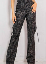 Load image into Gallery viewer, Out of the Wild Leopard Volume Flare Cargo Pants
